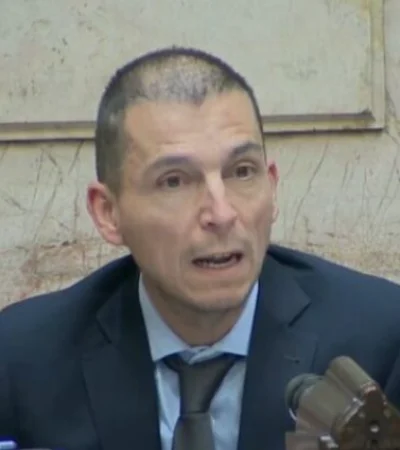 El Tribunal de Ética de la UCR lo echó a Picat por blindar el veto de Milei contra los jubilados.