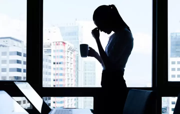 Investigaciones que se remontan a décadas atrás han encontrado que la inteligencia emocional es el mayor predictor del éxito en el lugar de trabajo.