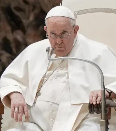 Última reflexión papal del año.