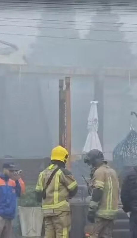 Brasil: una avioneta se estrelló en zona comercial y dejó al menos 9 muertos