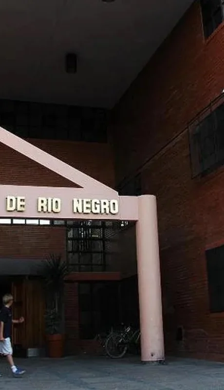 Fallo sin precedentes: le quitaron los derechos parentales por abandonar a su hija