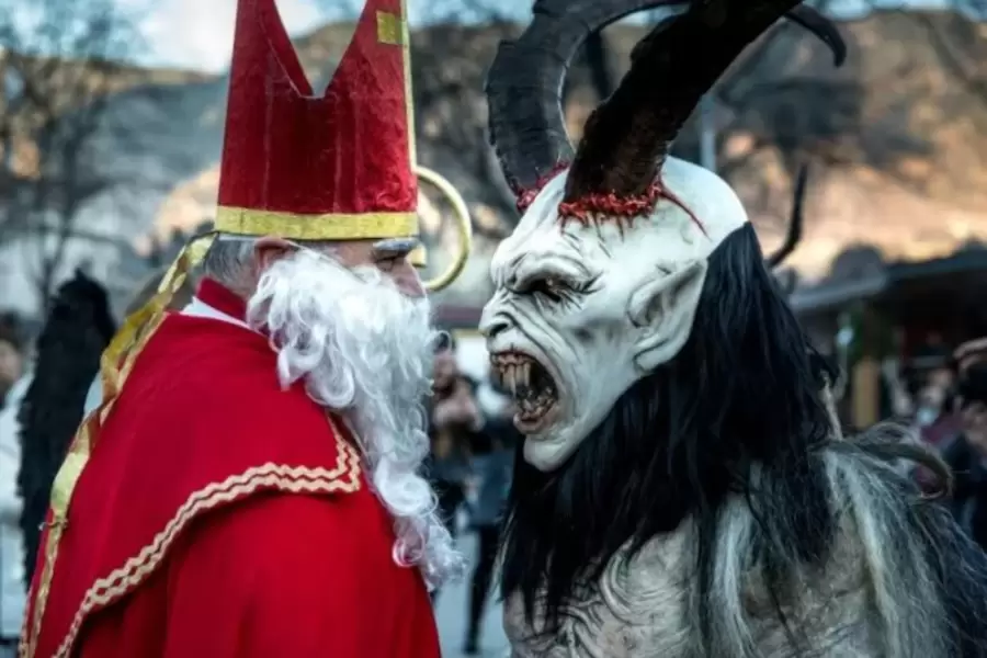 El Krampus. Una verdadera tortura para los niños pequeños.