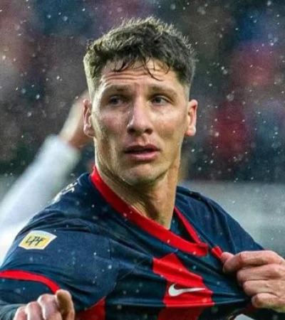 Gastón Campi tiene buena relación con Milito. ¿Volverá a Avellaneda?