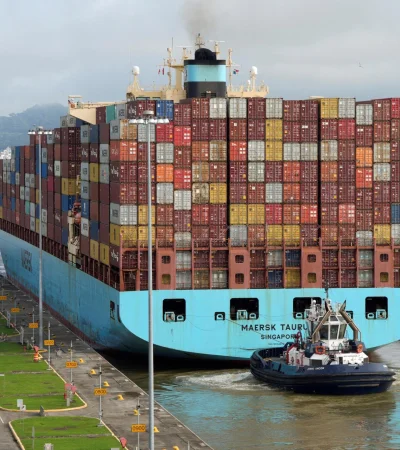 El Canal de Panamá.