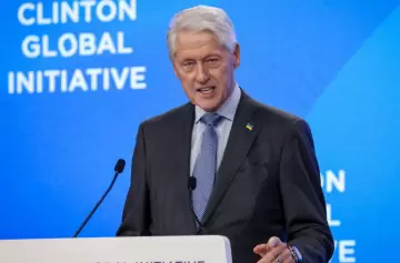 Donald Trump exige investigación federal sobre Jeffrey Epstein y sus vínculos con Bill Clinton