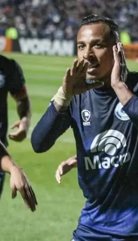 Villa está en el radar de varios clubes.