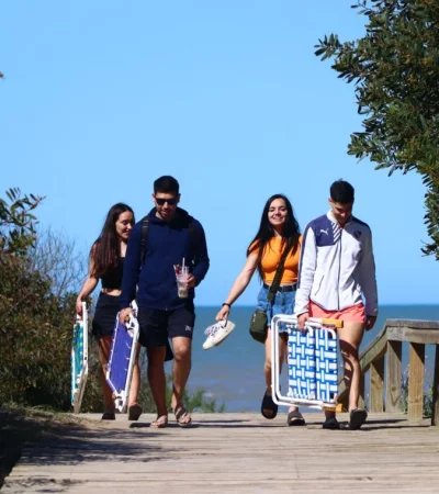 Muchas veces la elección de las playas argentinas resultará en estrés o descanso.