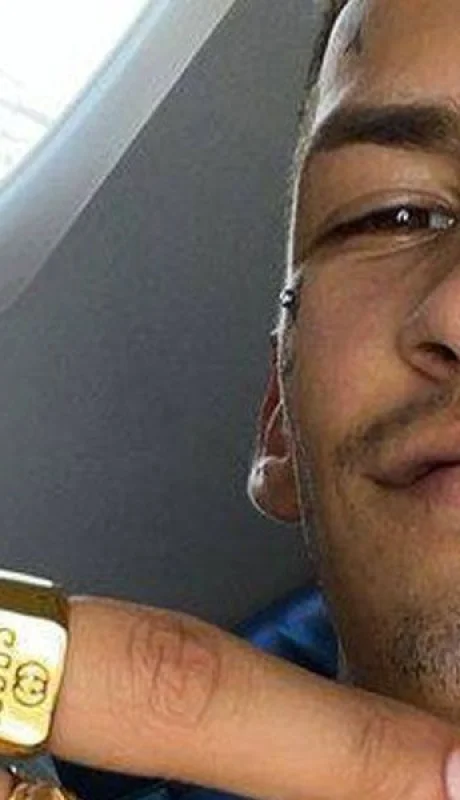 L-Gante sorprende con un gesto navideño que revoluciona las redes