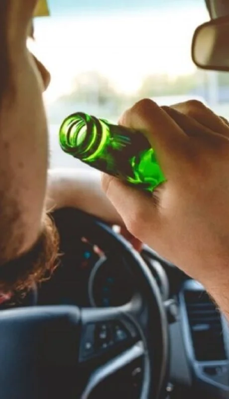 Vuelcos, heridos y caos: la sombra del alcohol en las rutas del Este y Valle de Uco