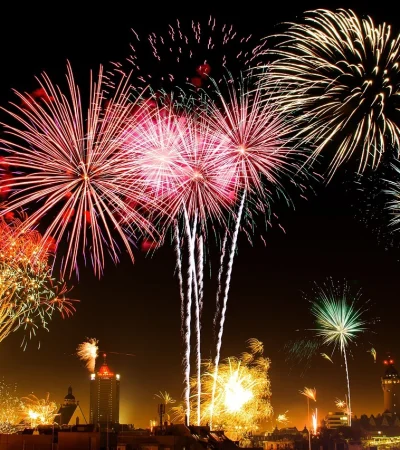 La historia de los fuegos artificiales para las celebraciones.