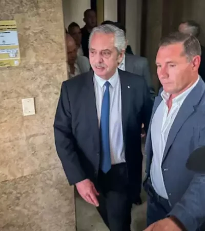 Alberto Fernández en su primera cita en Comodoro Py. (Foto: web)