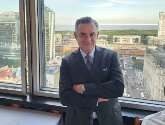 Luis Rosales, especialista en política internacional, explicó por qué los rusos se negaron y no pudieron hacerle el test de alcoholemia.