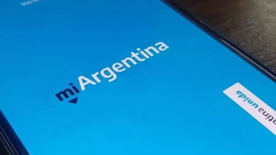 Quienes produjeron el ataque dejaron mensajes de contenido social y político, así como videos del rapero Homer el Mero Mero.