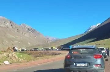 Paso a Chile, con largas demoras: activan protocolo para evitar esperas en la ruta