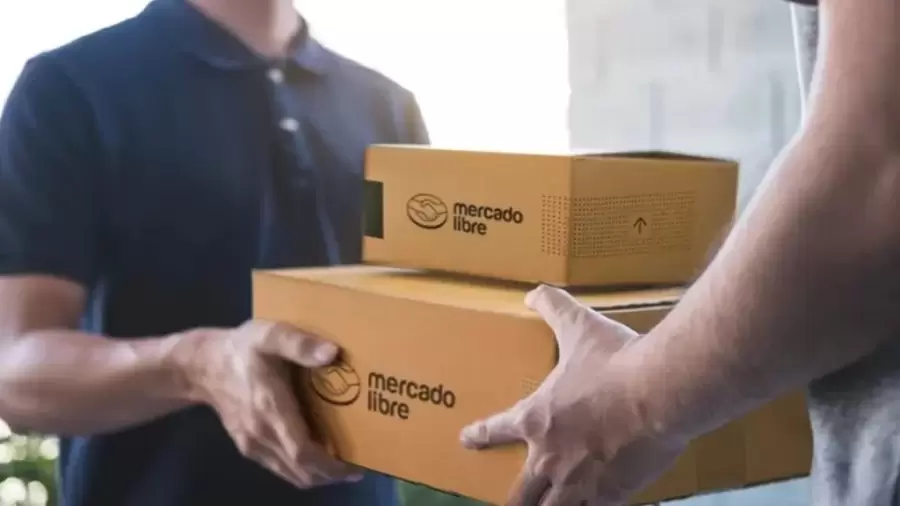 Uno de los puestos que ofrece Mercado Libre es el de repartidor./