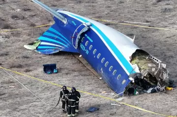 Putin pidió perdón a Azerbaiján por el avión caído, el sistema antiaéreo ruso "estaba activo"