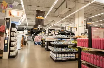 Persiste la caída de las ventas en las grandes superficies comerciales