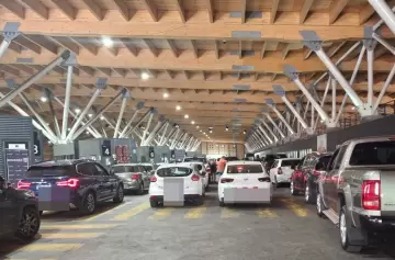 La espera en el Paso Cristo Redentor no afloja: hasta 10 horas para cruzar a Chile