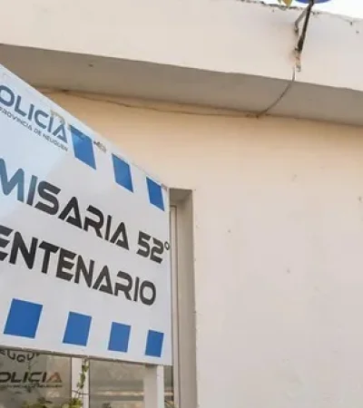 Comisaría de Centenario.