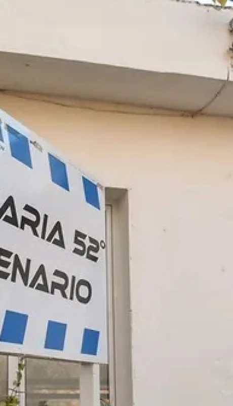 Comisaría de Centenario.
