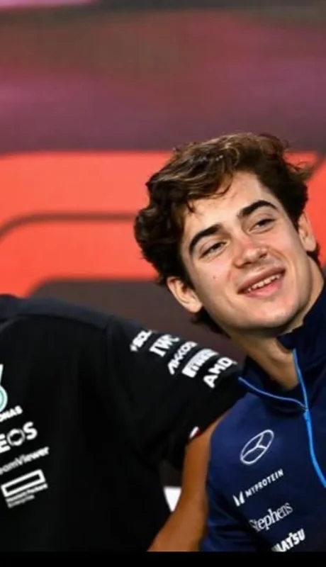 Lewis Hamilton y Franco Colapinto.