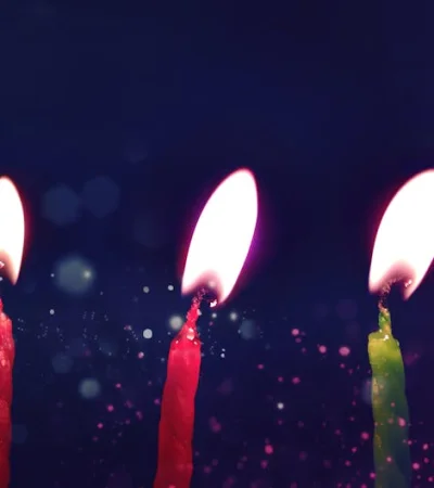 Vela De Cumpleaños Roja Y Verde Con Luces.