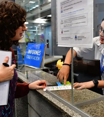 Desde marzo, solo podrán incorporarse empleados que hayan aprobado un examen de idoneidad,/