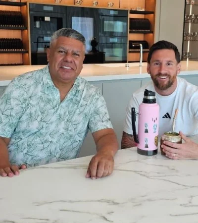 Claudio Tapia y Leonel Messi