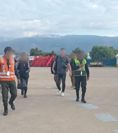 Fue detenido en el Aeropuerto Jorge Wilsterman de la ciudad de Cochabamba.
