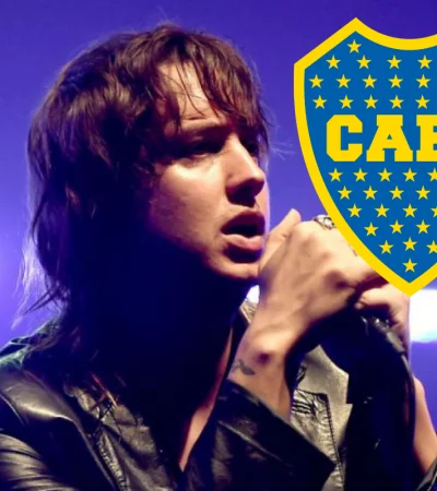 Julián Casablancas jugó al futbol con la camiseta de Boca.