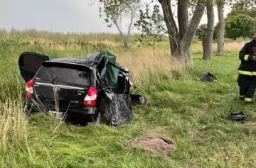 Choque y vuelco fatal en la Ruta 11: murieron una madre y sus dos hijos