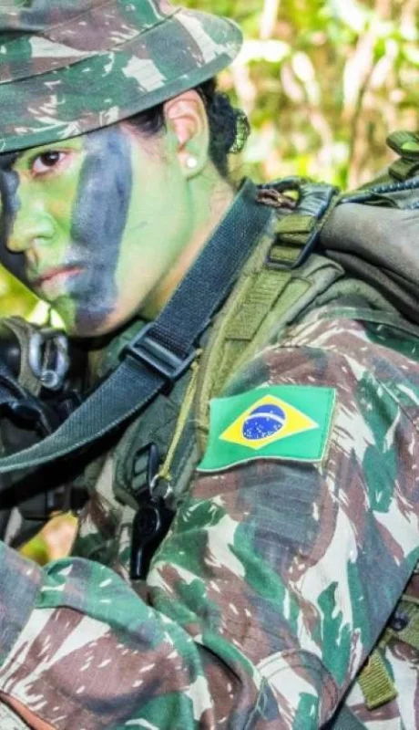 El servicio militar para mujeres tendrá una duración de 12 meses y puede extenderse hasta ocho años.