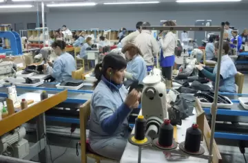 Importante fábrica de calzados concretó su cierre definitivo en Argentina