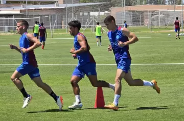 Dos caras nuevas y una inminente salida en Godoy Cruz