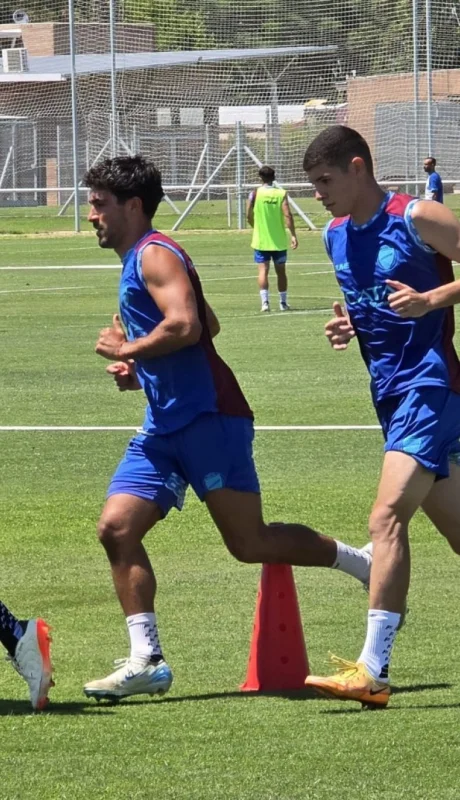 El Tomba visita a Vélez