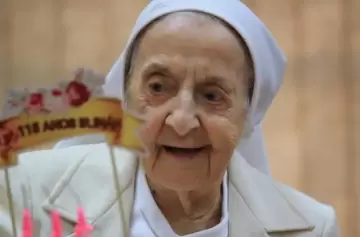 La mujer más longeva del mundo es monja y vive en Brasil: tiene 116 años