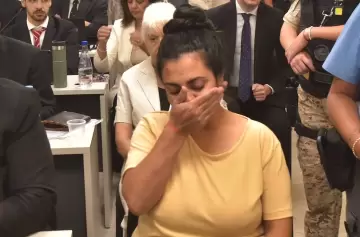 Brenda Agüero, imputada por la muerte de bebés en Córdoba, lloró durante el juicio