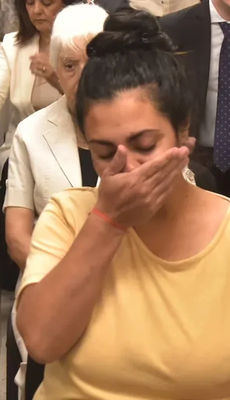 Acompañada de su abogado, Brenda Agüero rompió en llanto en la primera jornada del juicio oral.