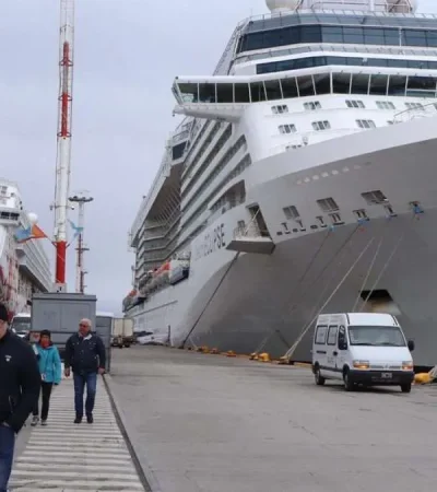 La medida fue calificada de "impuestazo" y "parte de un DNU inconstitucional".