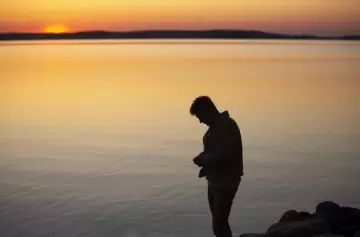 ¿Por qué los hombres solitarios son tan fuertes?