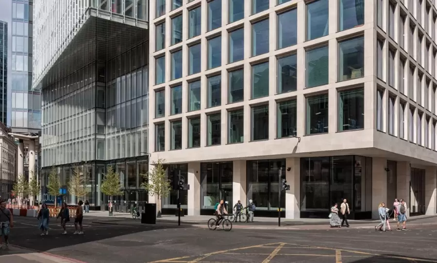 Edificio en donde se estableció el banco Baring Bros. en Londres. (Foto: archivo web)