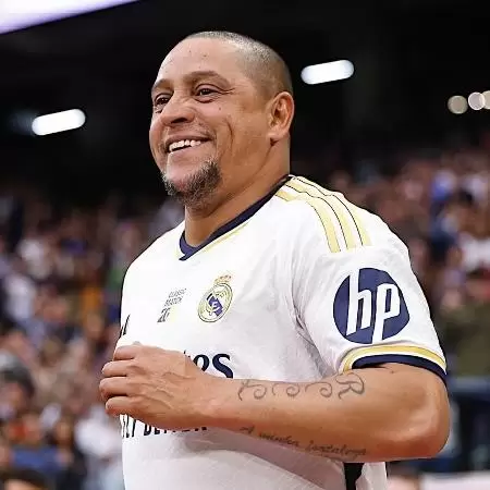 El legendario Roberto Carlos es embajador de Real Madrid
