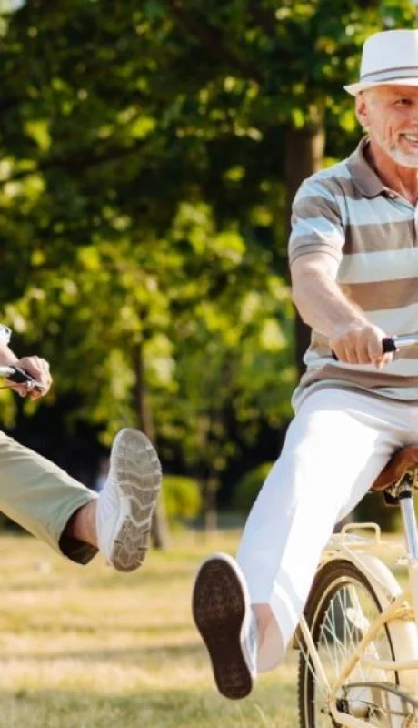 Sexalescentes: la generación que reinventa la vejez