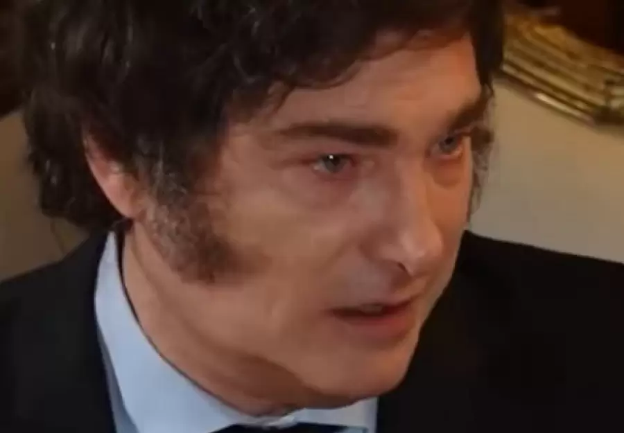 "Cualquier opinión que hiciera se llenaría de manera miserable y tendría un manoseo de índole política" (J. Milei)