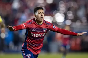 Cerca de firmar en Boca, Alan Velasco sufrió un accidente