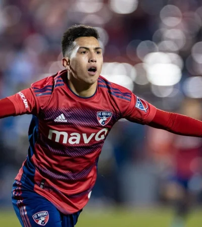 Velasco está a un paso de jugar en Boca.