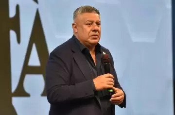 Claudio Tapia confirmó que no se cambia la sede de la final del Torneo Apertura