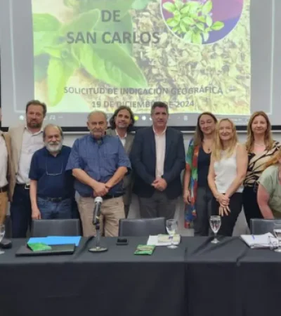 El trabajo de la Sociedad Rural del Valle de Uco, la CAR de Mendoza y los productores de la región lograron el sello para la producción sancarlina.