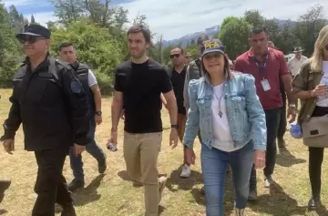 El gobernador de Chubut celebró el desalojo del Parque Nacional Los Alerces