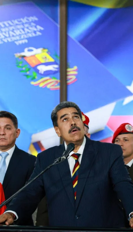 "Nicolás Maduro carece de la legitimidad de un presidente elegido democráticamente" (Kaja Kallas)